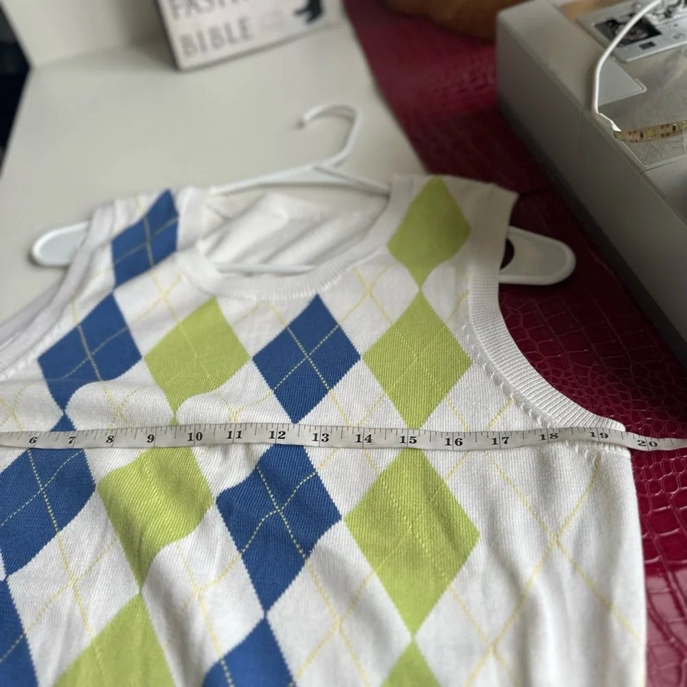 Argyle Sweater
Vest in Green - Picture 3 of 11
